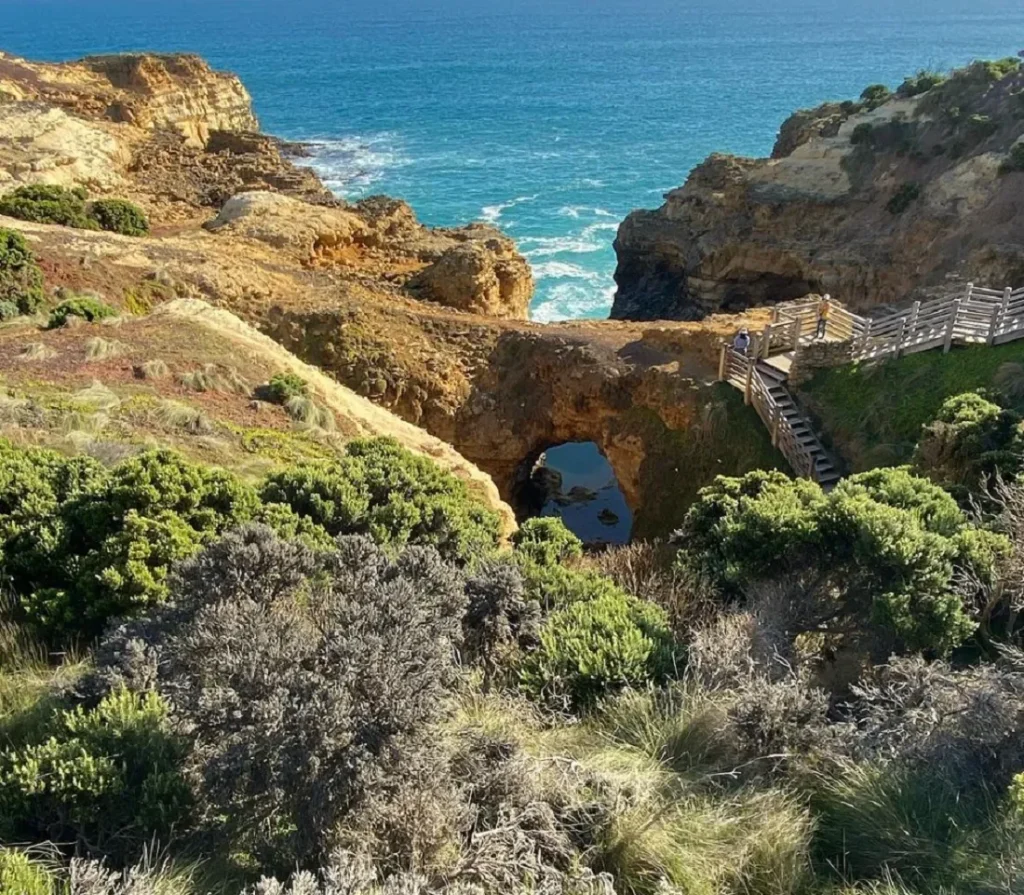 Port Campbell National Park - The Grotto