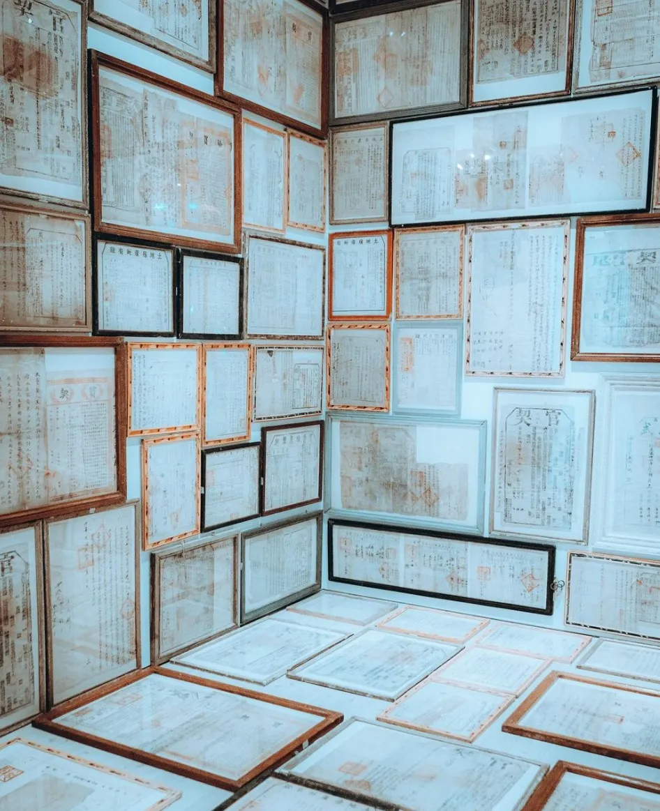 White Rabbit Gallery