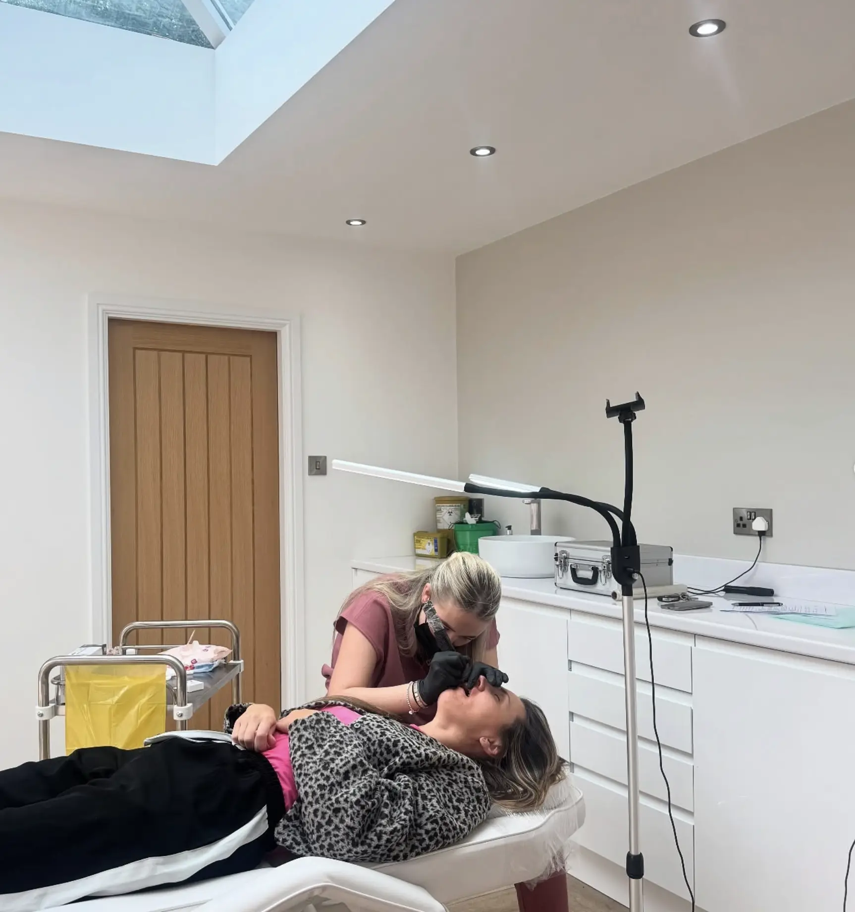 cosmetic tattoo training Australia