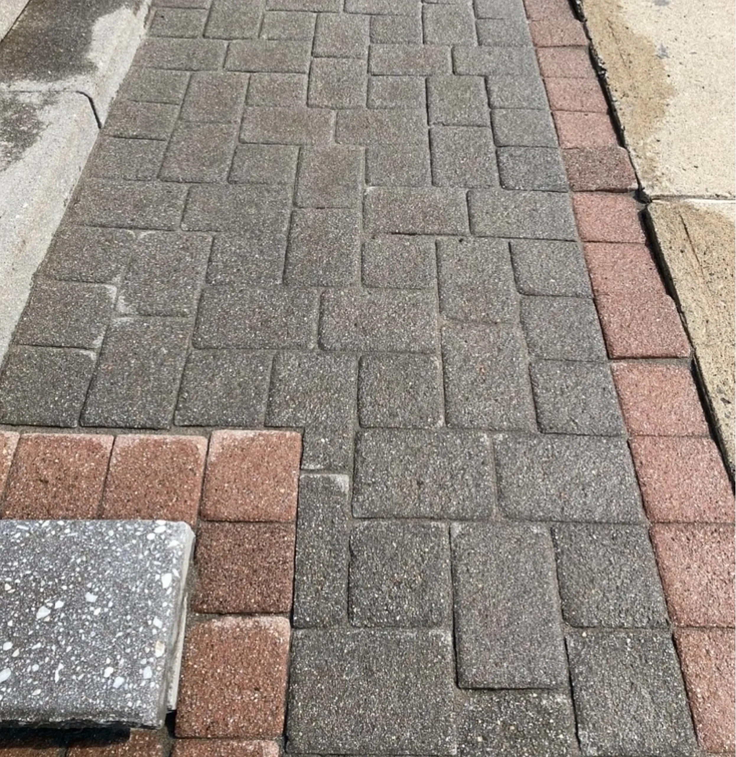 Self-priming pressure wash