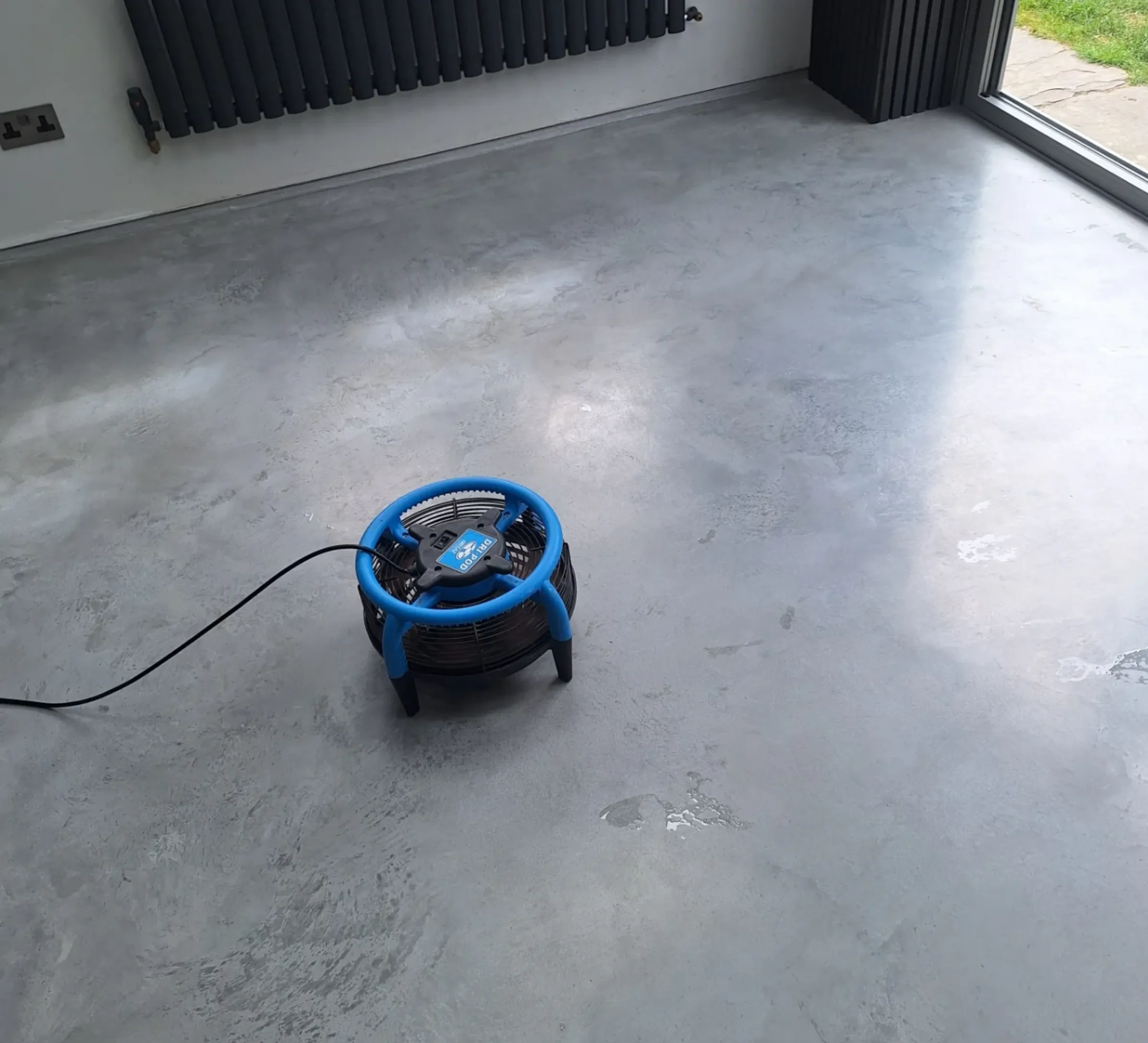 penetrating concrete sealer